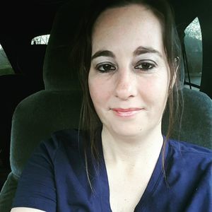 Meet your Posher, Holly